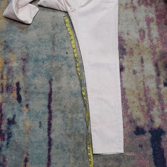 AG Adriano Goldschmied Blush Pink Snakeskin Jeans Size 29R - Picture 12 of 12